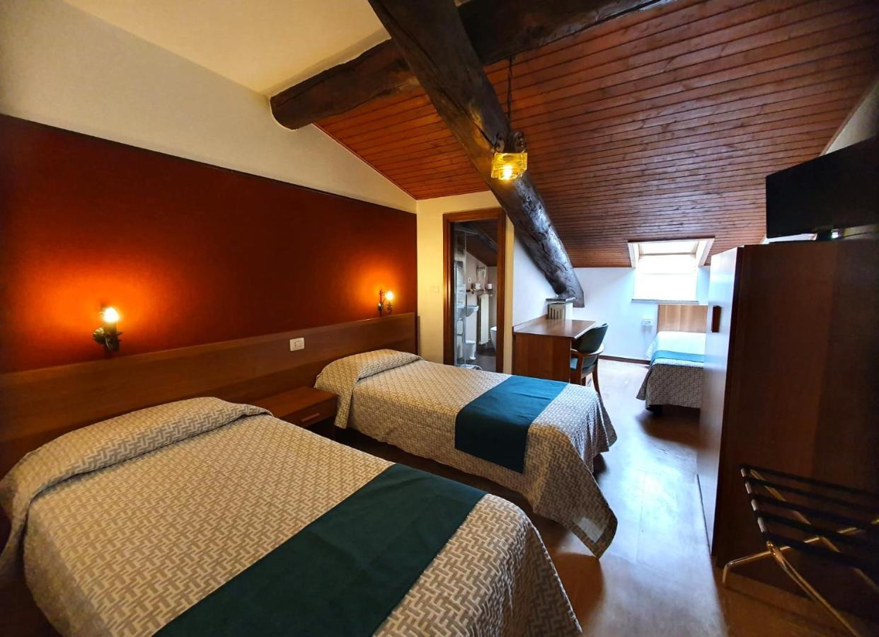 Altavilla Albergo Meuble Tirano Exterior photo