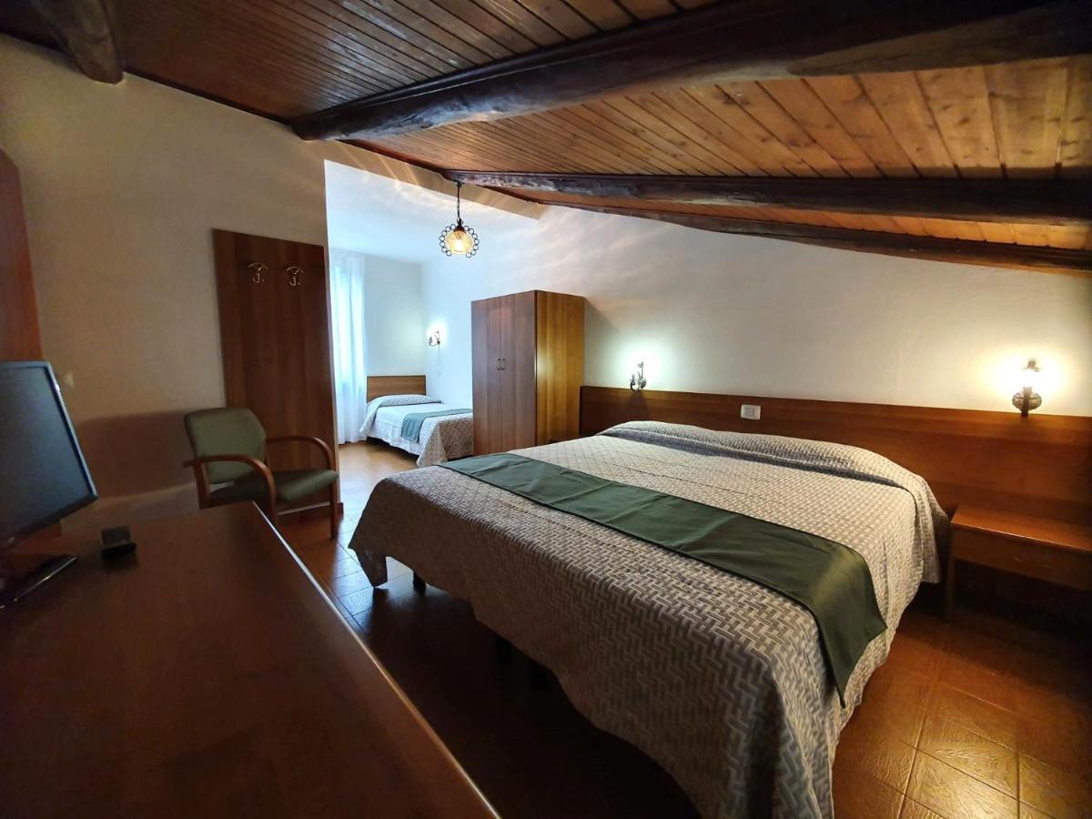 Altavilla Albergo Meuble Tirano Exterior photo
