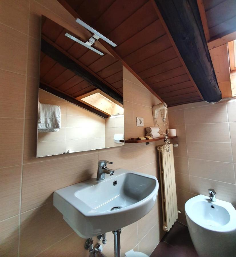 Altavilla Albergo Meuble Tirano Exterior photo